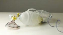The Bag Andningsballong vuxen #4 – engångs, med mask & syrgasreservoar