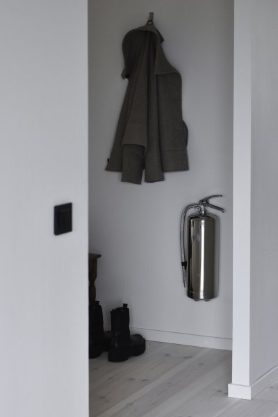 Pulversläckare 6 kg, steel Design by Housegard